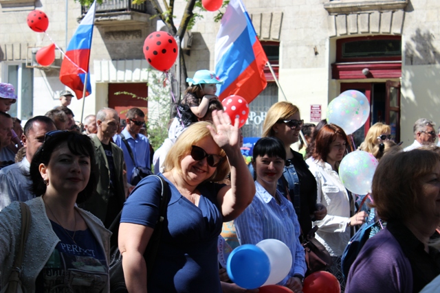 Коллектив «Севтеплоэнерго» принял участие в первомайской демонстрации