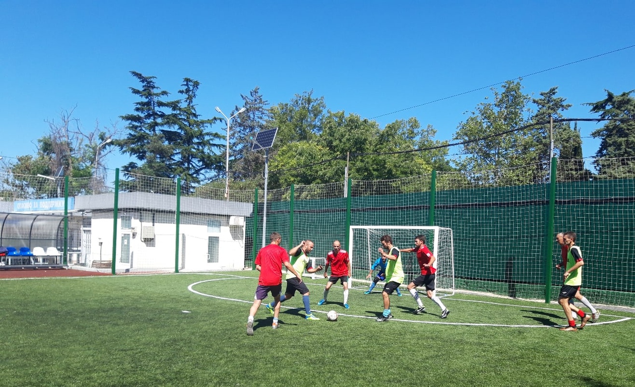 Команда "Севтеплоэнерго" заняла 2 место в соревнованиях по мини-футболу